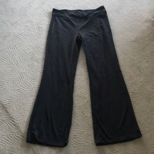 Stretch work out yoga pants.